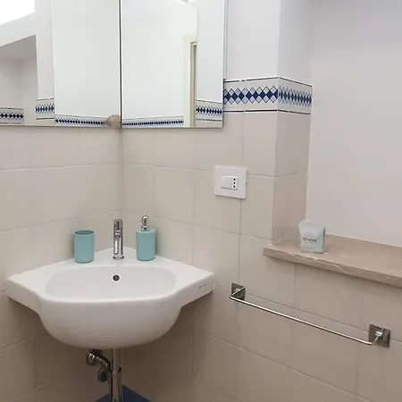 Apartmán Mediterranea - Seaview, Pool & Garden