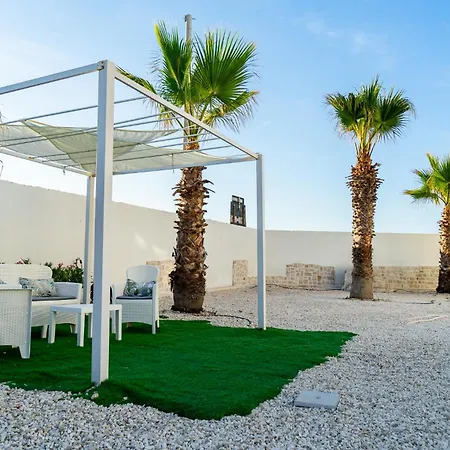 Apartament Mediterranea - Seaview, Pool & Garden *