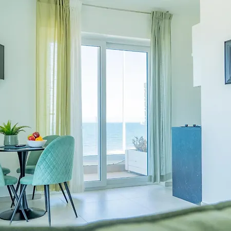 Mediterranea - Seaview, Pool & Garden * בארי