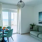 Mediterranea - Seaview, Pool & Garden Apartmán