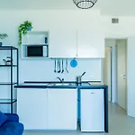 Apartmán Mediterranea - Seaview, Pool & Garden