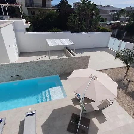 Mediterranea - Seaview, Pool & Garden Apartment *
