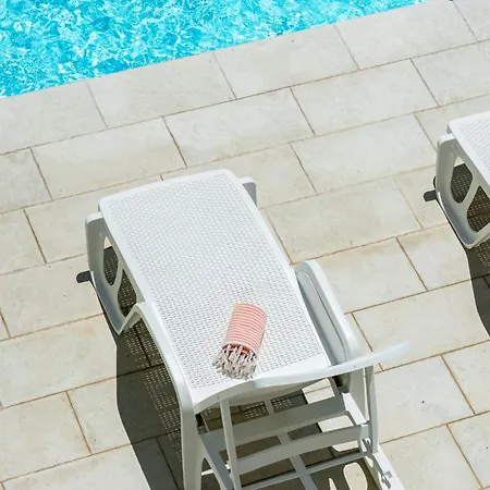 Apartmán Mediterranea - Seaview, Pool & Garden *