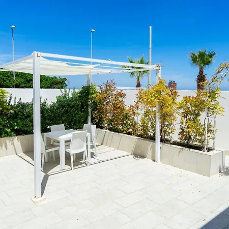 Mediterranea - Seaview, Pool&garden * Bari