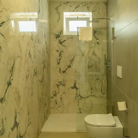 Apartmán Mediterranea - Seaview, Pool & Garden Bari