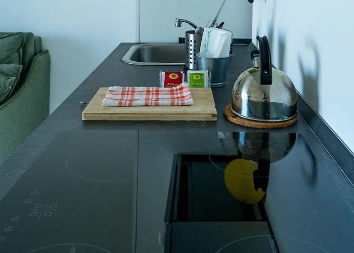 Apartament Mediterranea - Seaview, Pool & Garden Bari