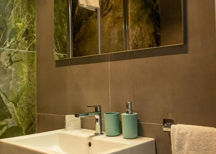 Apartament Mediterranea - Seaview, Pool & Garden Bari