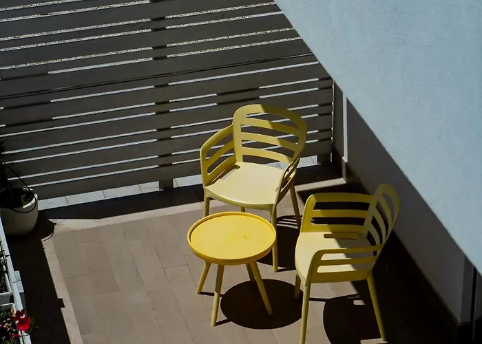 Apartament Mediterranea - Seaview, Pool & Garden *